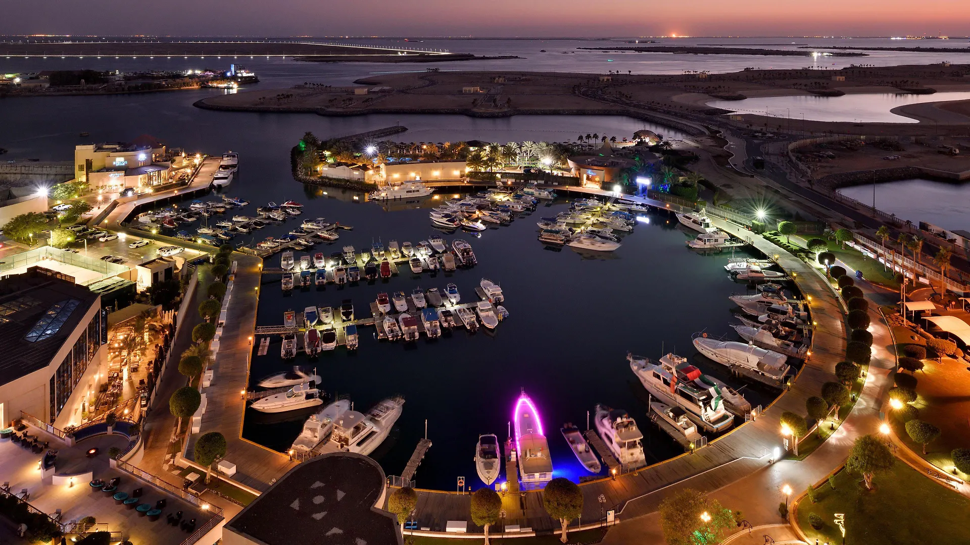 Intercontinental Abu Dhabi By Ihg Hotel Resort