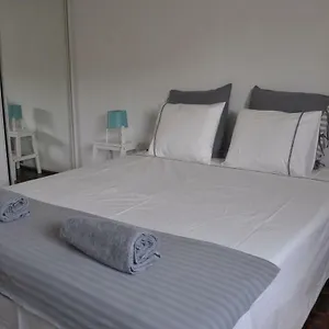 Casa de hóspedes F! 