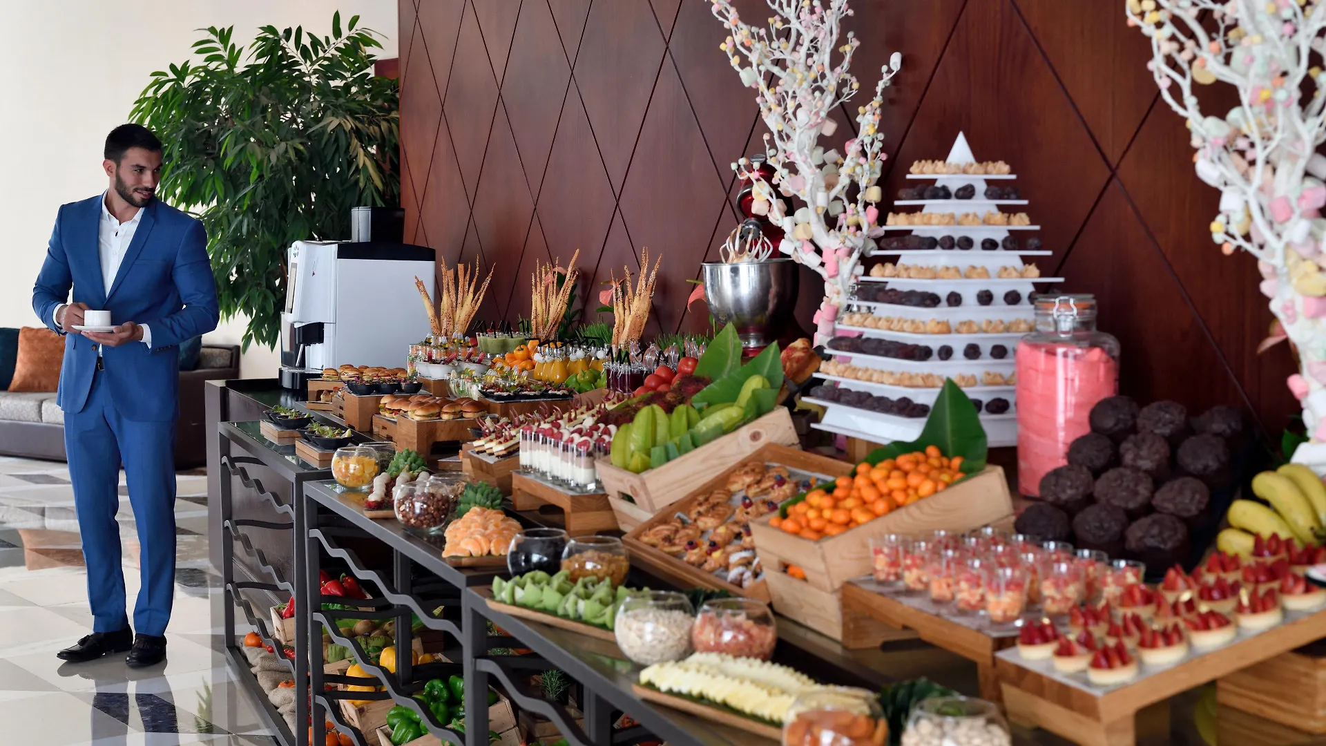 Intercontinental Abu Dhabi By Ihg Hotel United Arab Emirates